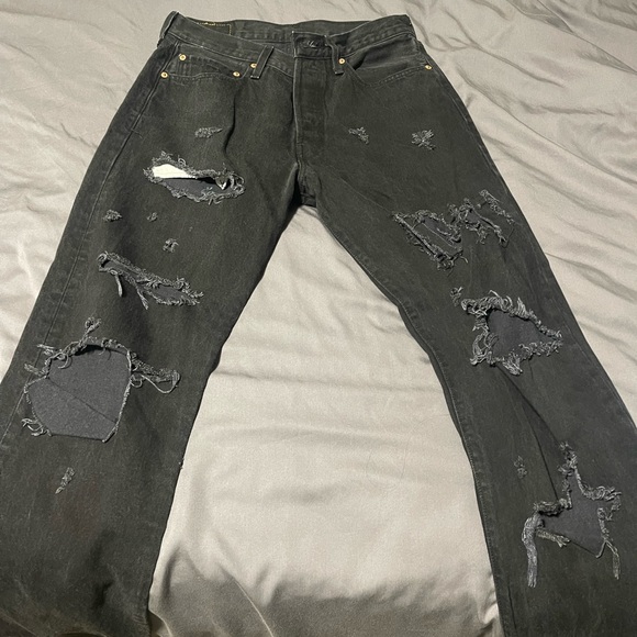 levis - Picture 1 of 2